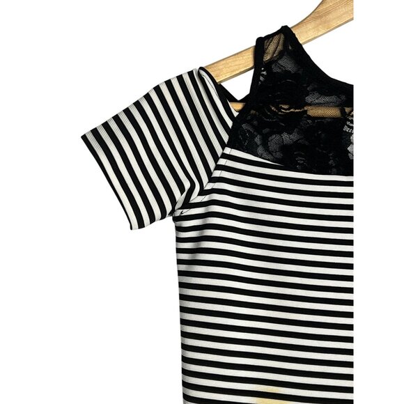 Ava & Yelly Black White Striped Cold-Shoulder Dress Lace Neckline Fit & Flare Si - Picture 5 of 16